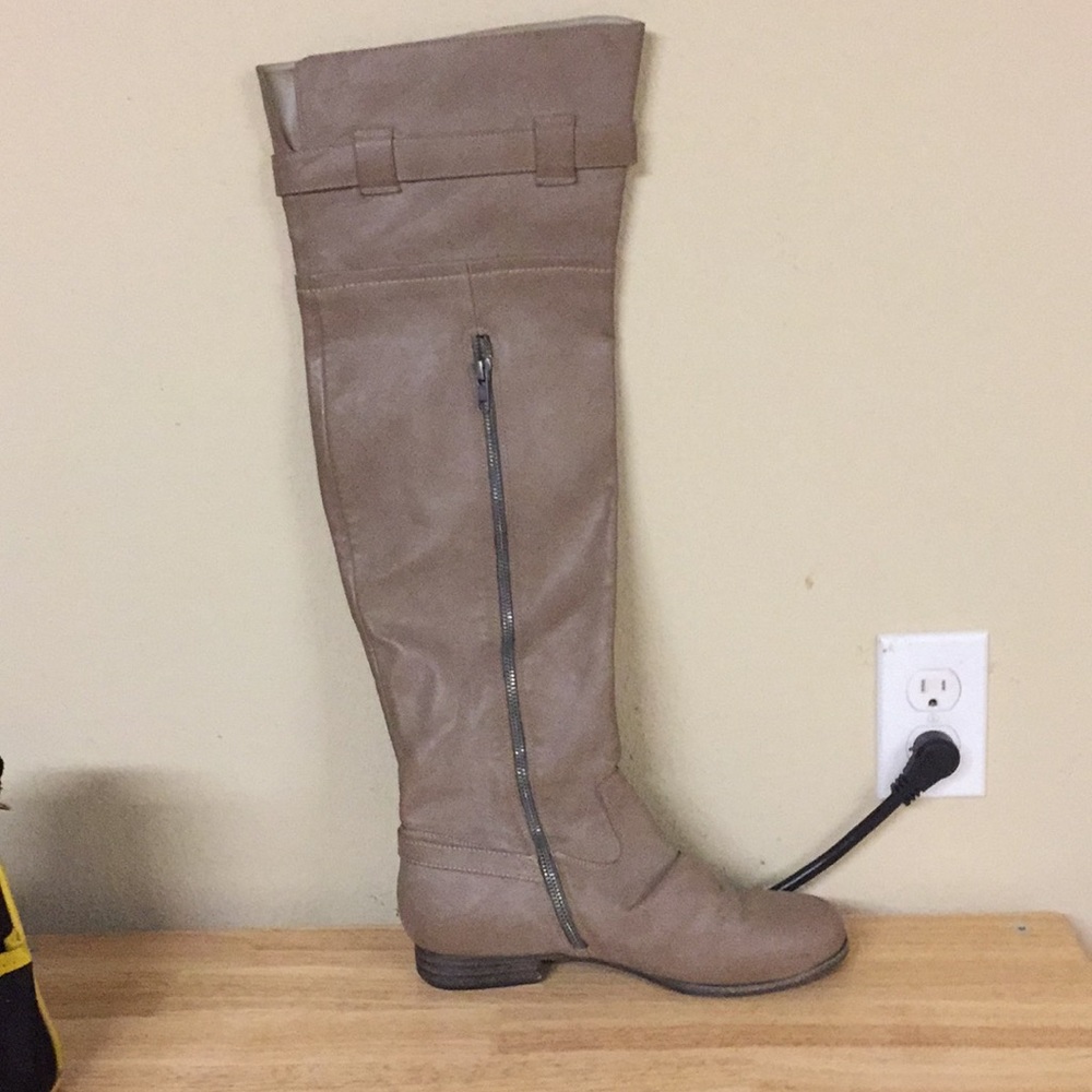 Tan boots